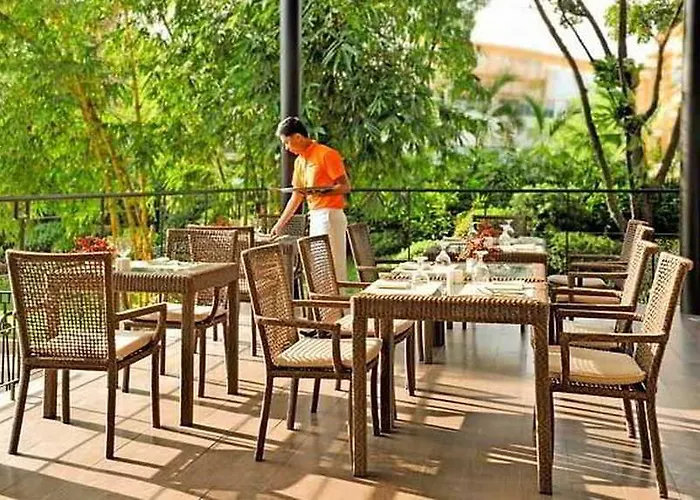 Seda Ayala Center Hotell 5*