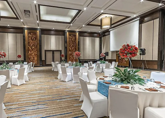 Seda Ayala Center 5* Cebu