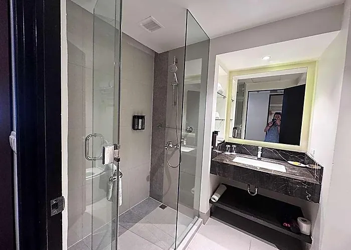 Seda Ayala Center 5*