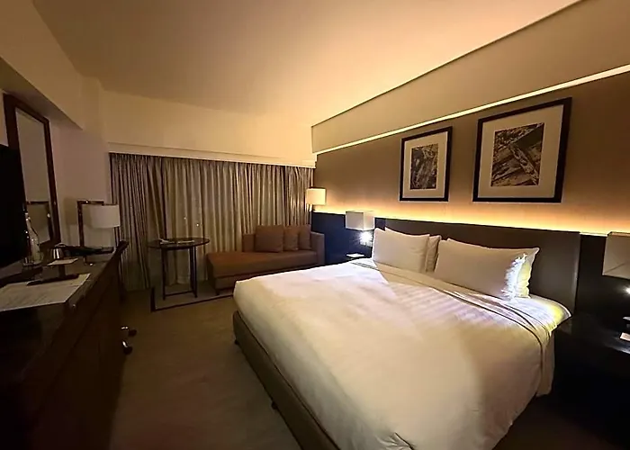 Seda Ayala Center 5* Cebu